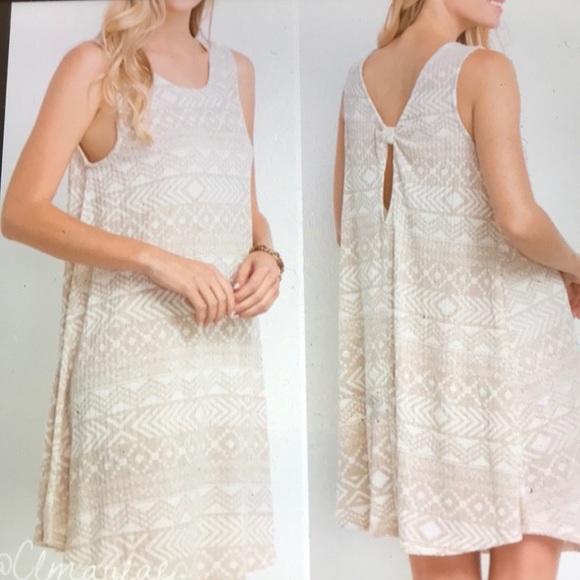 mittoshop Dresses & Skirts - Knot Back Beige Pattered Minidress